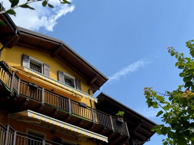 Alloggio Turistico Molu Apartment Gavazzo Nuova ภายนอก รูปภาพ